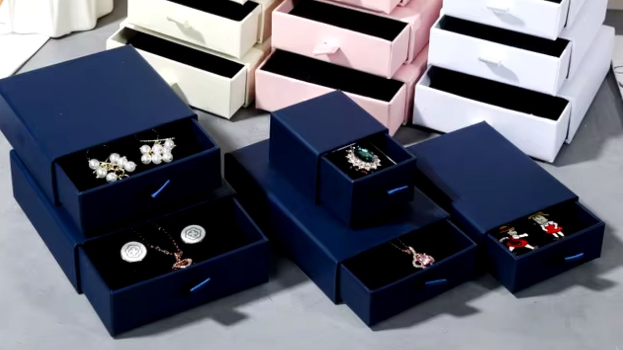 How Wholesale Jewelry Boxes Can Boost Your Sales?