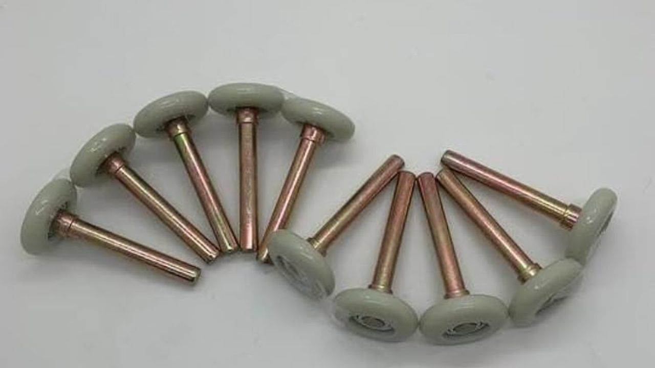 Precision Engineering on the Road: The Benefits of Todco Truck Door Rollers